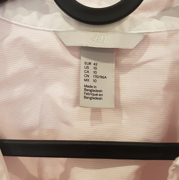 H&M Pink Blouse V-neck Button Up Shirt - Picture 4 of 7